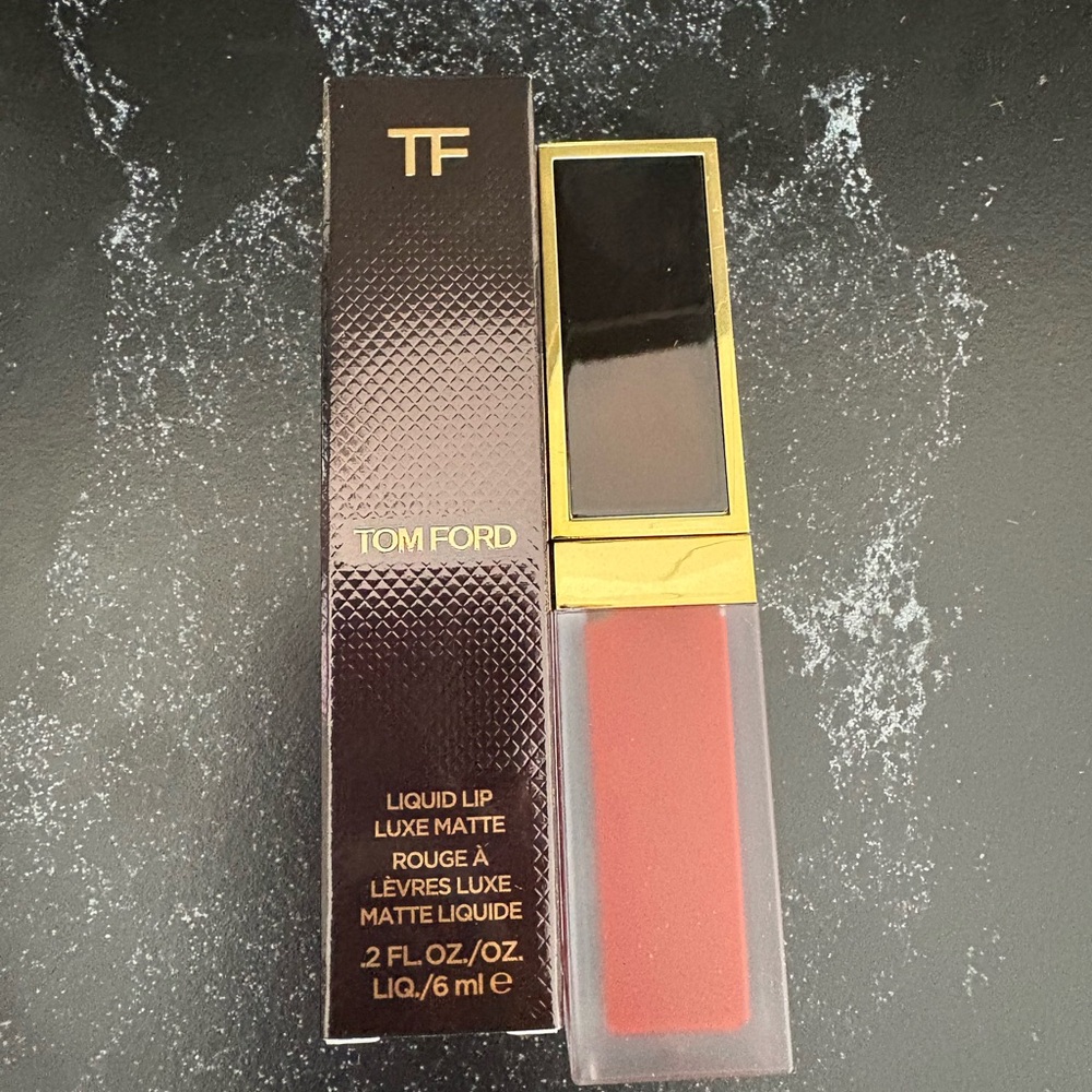 Tom Ford Liquid Lip Luxe Matte - Rich Rose